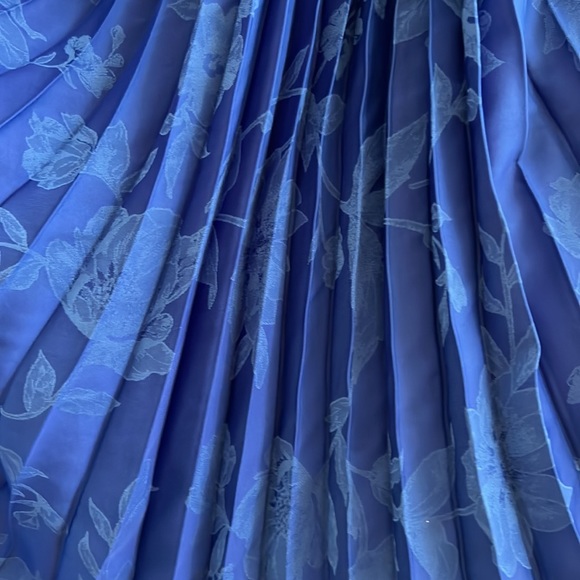 NWT Banana Republic Size Small Blue One Shoulder Top - Picture 6 of 17